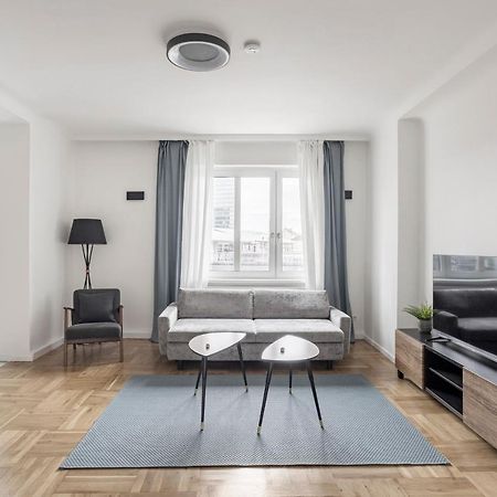 Zentrales, Helles & Modernes City-Apartment Wenen Buitenkant foto