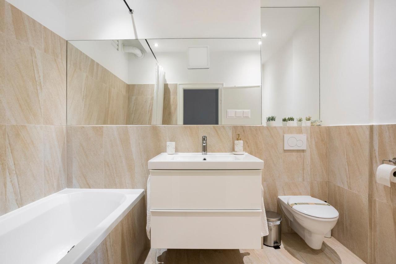 Zentrales, Helles & Modernes City-Apartment Wenen Buitenkant foto